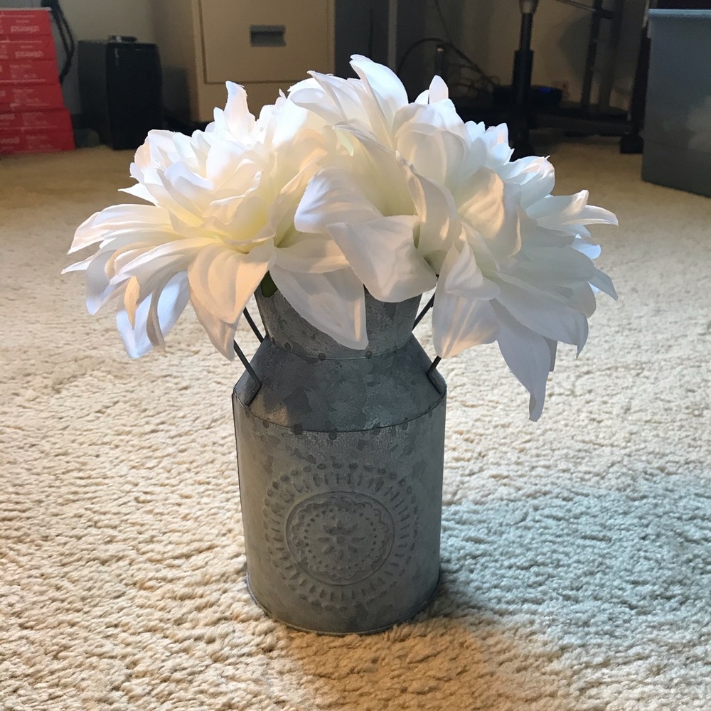 Galvanized Milk Can Flower Decor Arrangement
